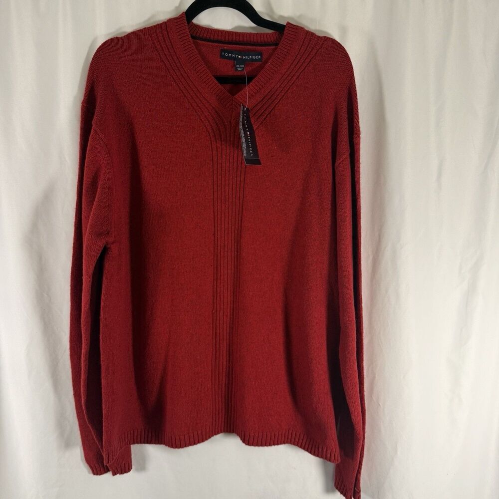 New Tommy Hilfiger Sweater Men's XXL Red V-Neck Knit Long Sleeve Lambs Wool